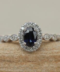 Vintage Style Blue Sapphire Engagement Ring White Gold Platinum LS5655