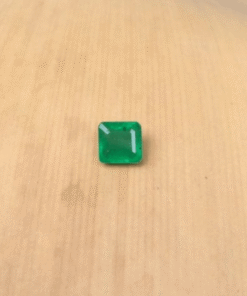 genuine square cut emerald 4mm 0.35 carats LSG859