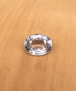 natural pale blue sapphire 8x6mm oval 2 carats LSG137