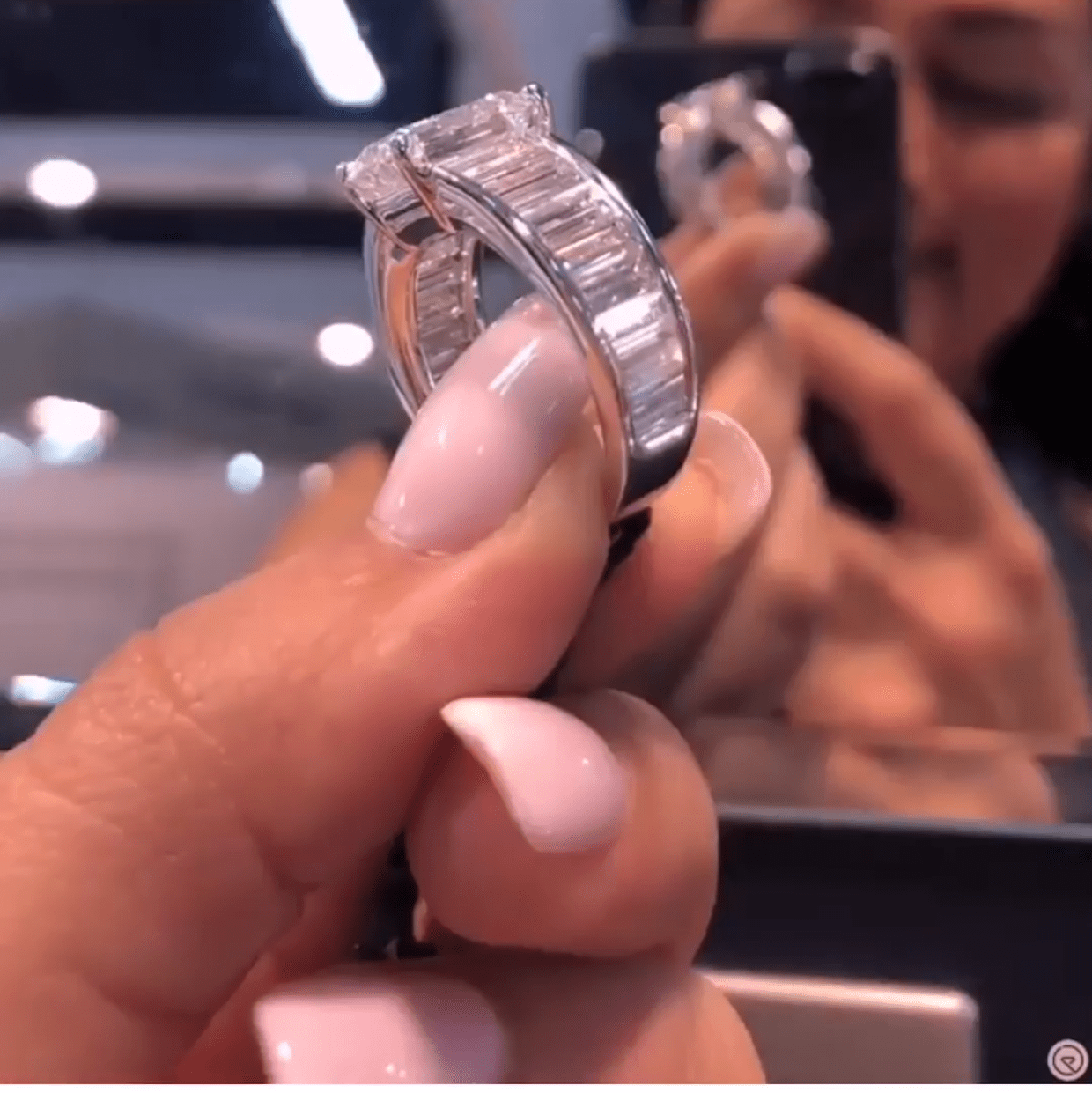 Custom emerald cut and tapered baguette ring - Image 10