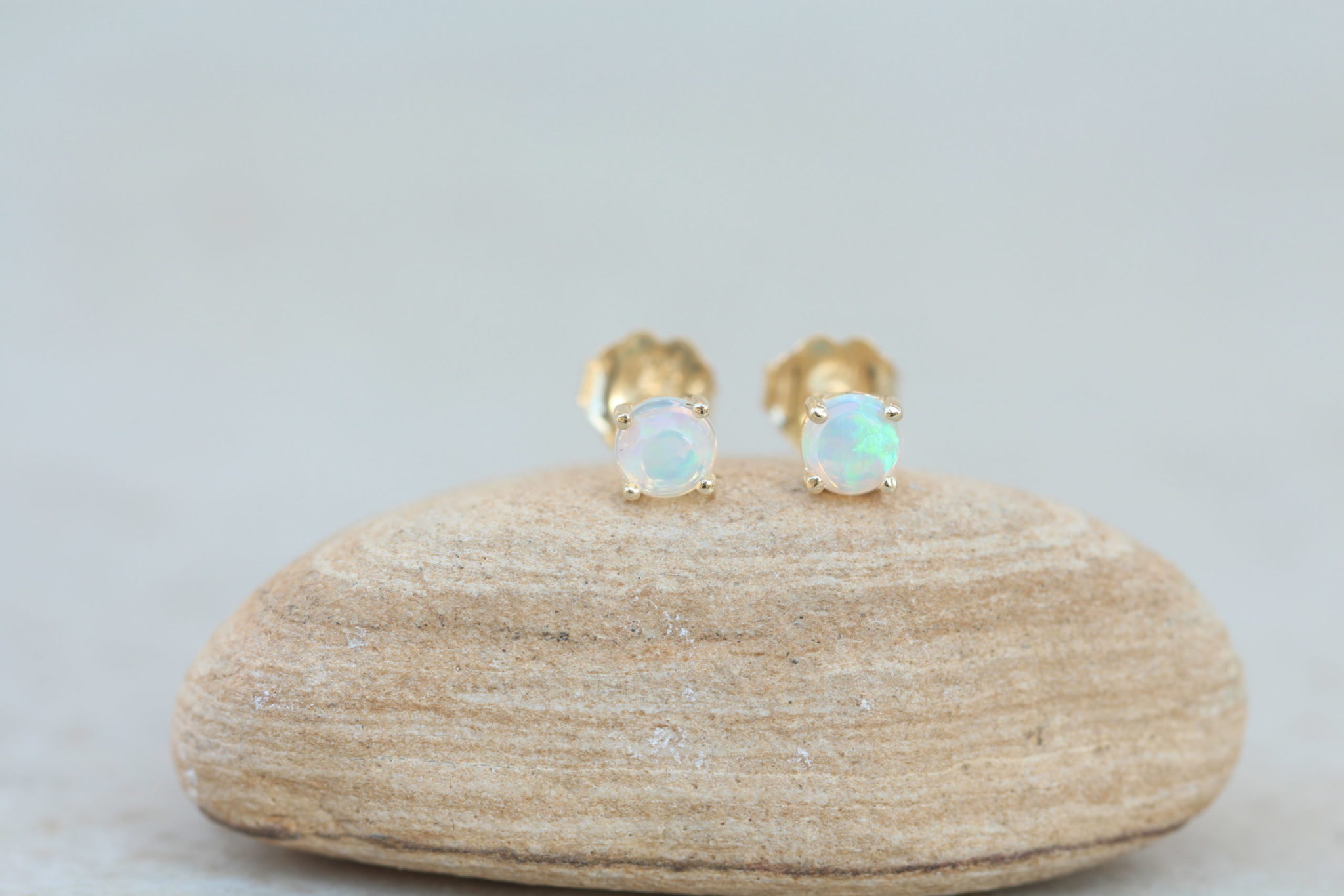 Genuine opal stud earrings in 14k yellow gold - Image 2