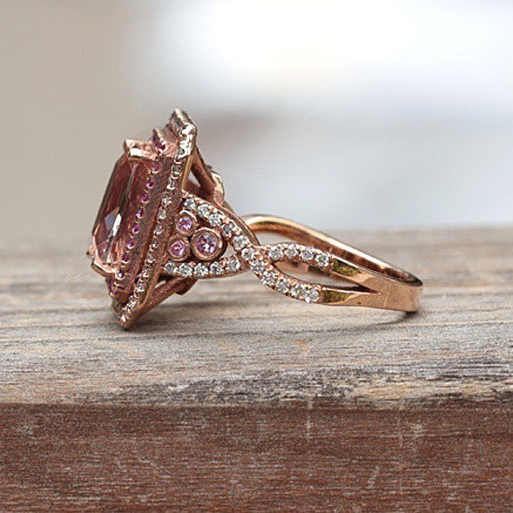 Cushion cut morganite, pink sapphire and diamond ring in 14k rose gold - Image 4