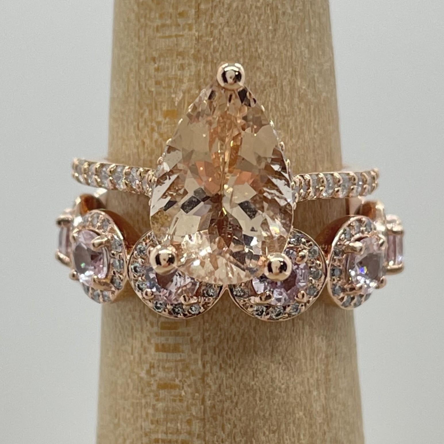 Pear Morganite Ring with side halo and halo band 5106