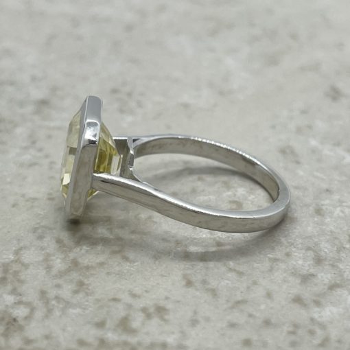 Custom GIA Certified light yellow unheated, untreated sapphire solitaire ring - Image 3