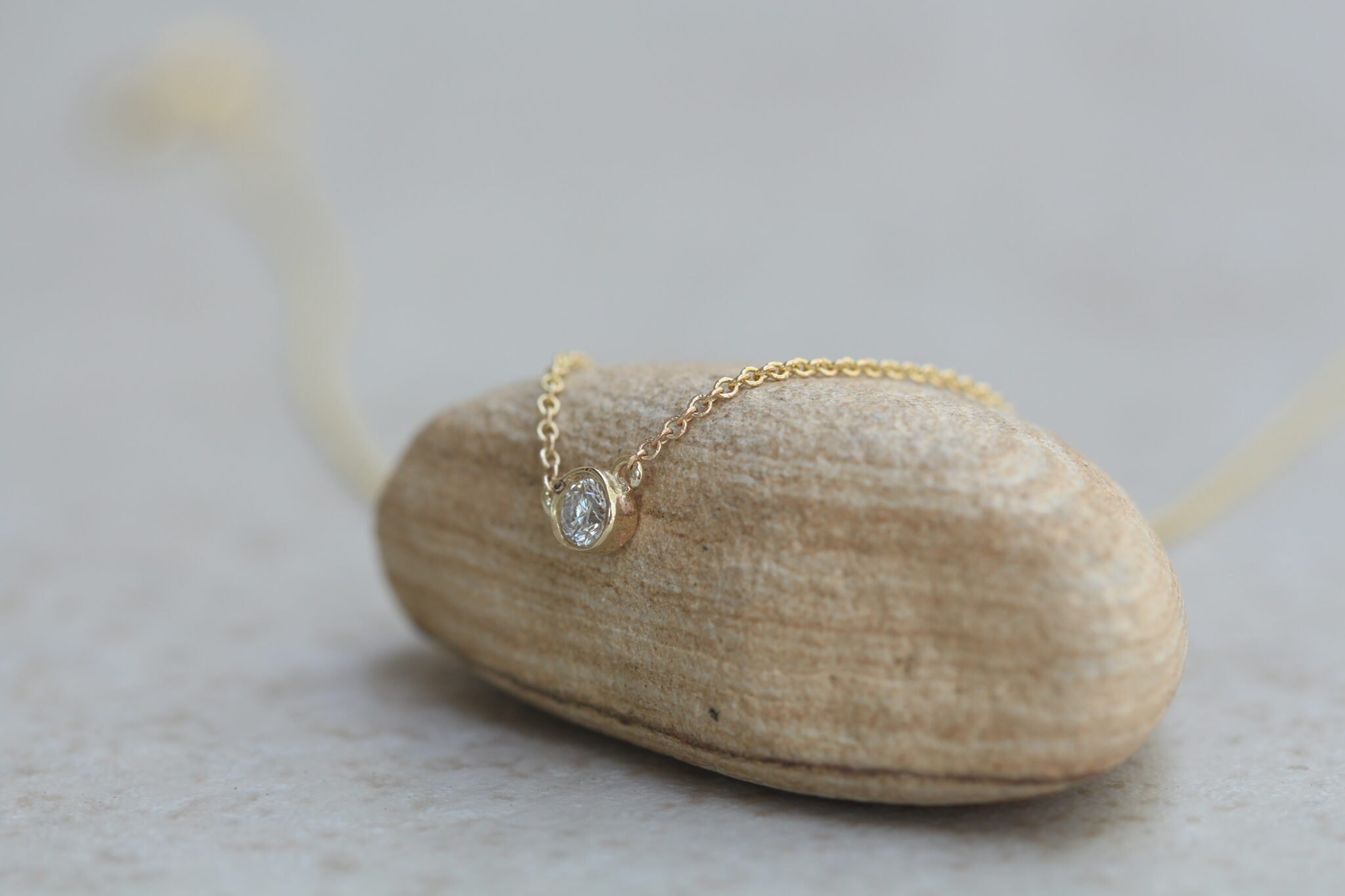 Custom bezel set diamond necklace in 14k yellow gold - Image 3