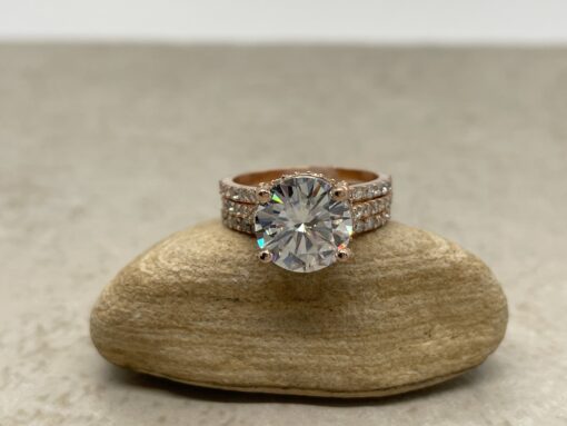Custom 9mm round moissanite and diamond bridal set - Image 2
