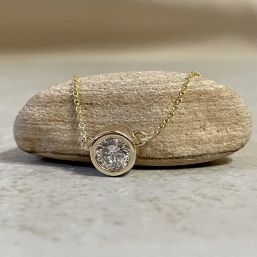Custom bezel necklace for your diamond - Image 2