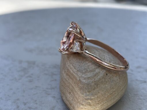 Custom 11mm square cushion morganite and trillion diamond ring - Image 4