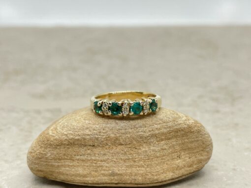 Replacement emeralds for your ring and necklace - Image 2