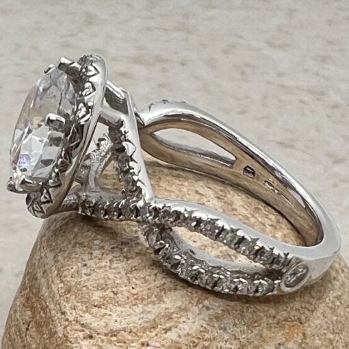 Engagement Ring Diamond Halo Twisted Shank White Gold Platinum LS1215