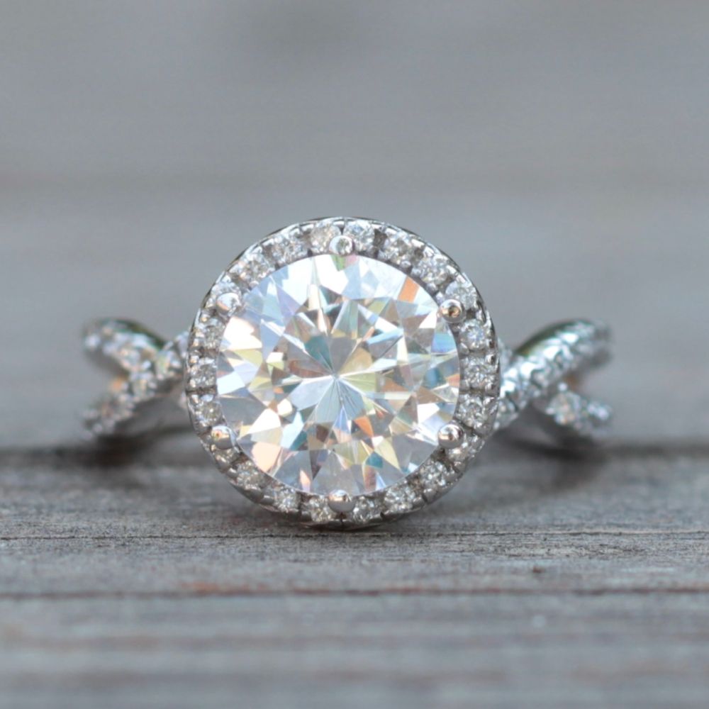 Round Diamond Engagement Ring Twisted Shank White Gold Platinum LS1215