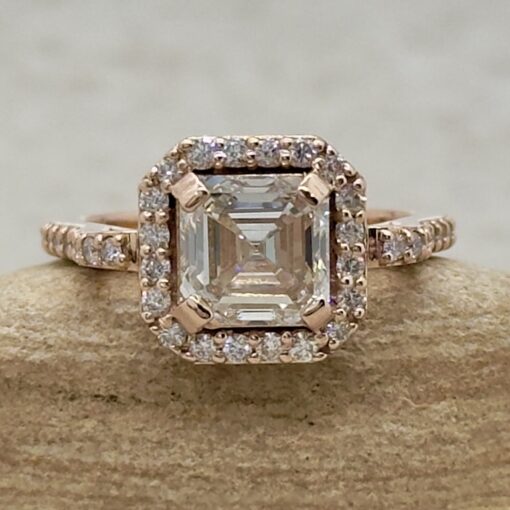 Upgrade your morganite ring to a lab grown diamond - Image 2