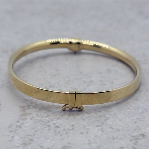 14k yellow gold bangle bracelet - Image 3