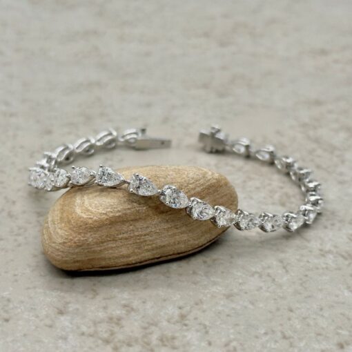 Luxury Pear Cut Lab Grown Diamond Bracelet White Gold Platinum LS7351
