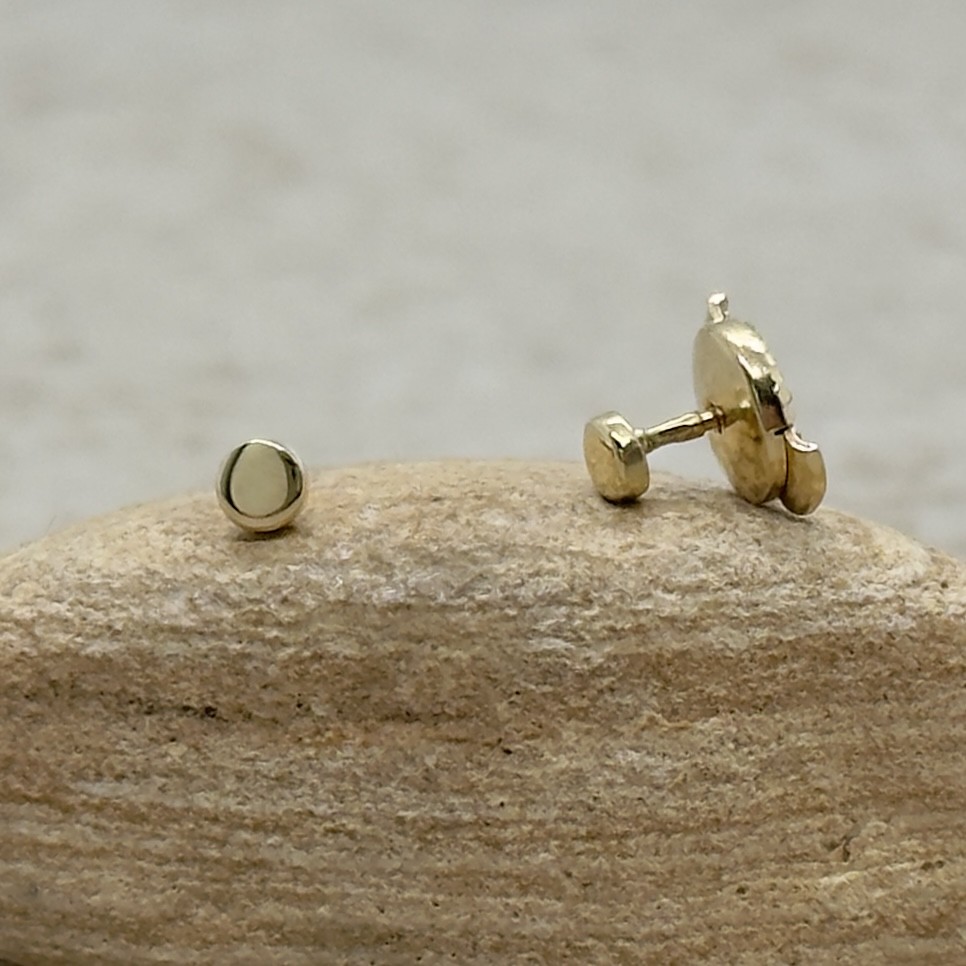 Custom Studs in Solid 14k Yellow Gold - Image 4