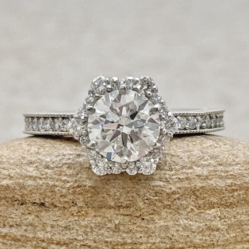 IGI Certified Round Diamond Engagement Ring White Gold Platinum LS7225