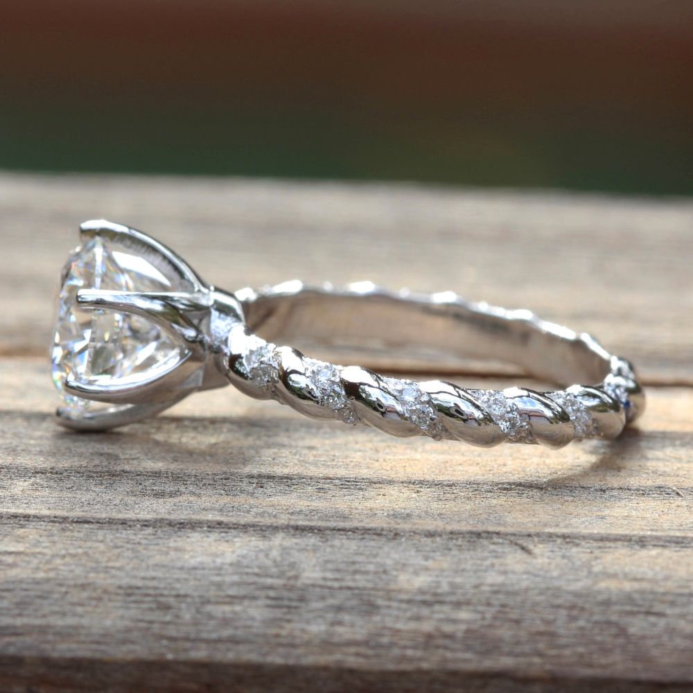 Round Cut Twisted Rope Shank Diamond Ring White Gold Platinum LS5212