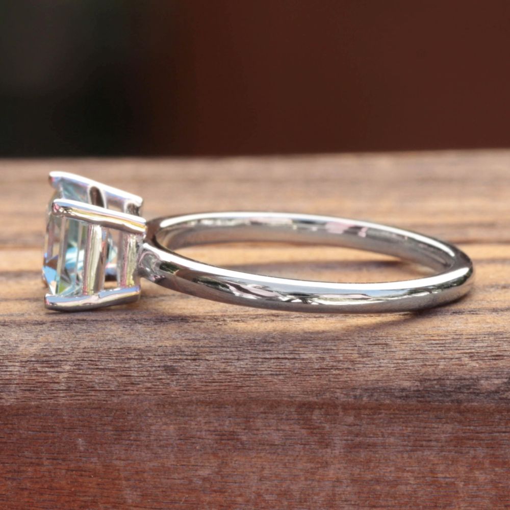 Classic AAA Blue Aquamarine Engagement Ring White Gold Platinum LS5228