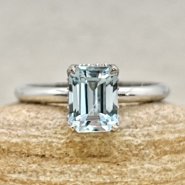 Solitaire Emerald Cut Blue Aquamarine Ring White Gold Platinum LS7080